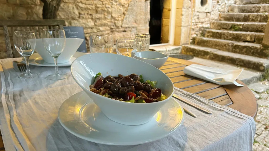 La Table d'hôte de La Closerie - Locale et conviviale