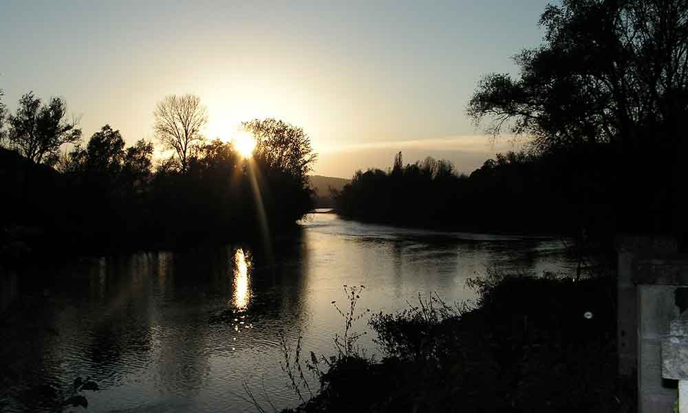 La descente de la Dordogne au fil de l'eau