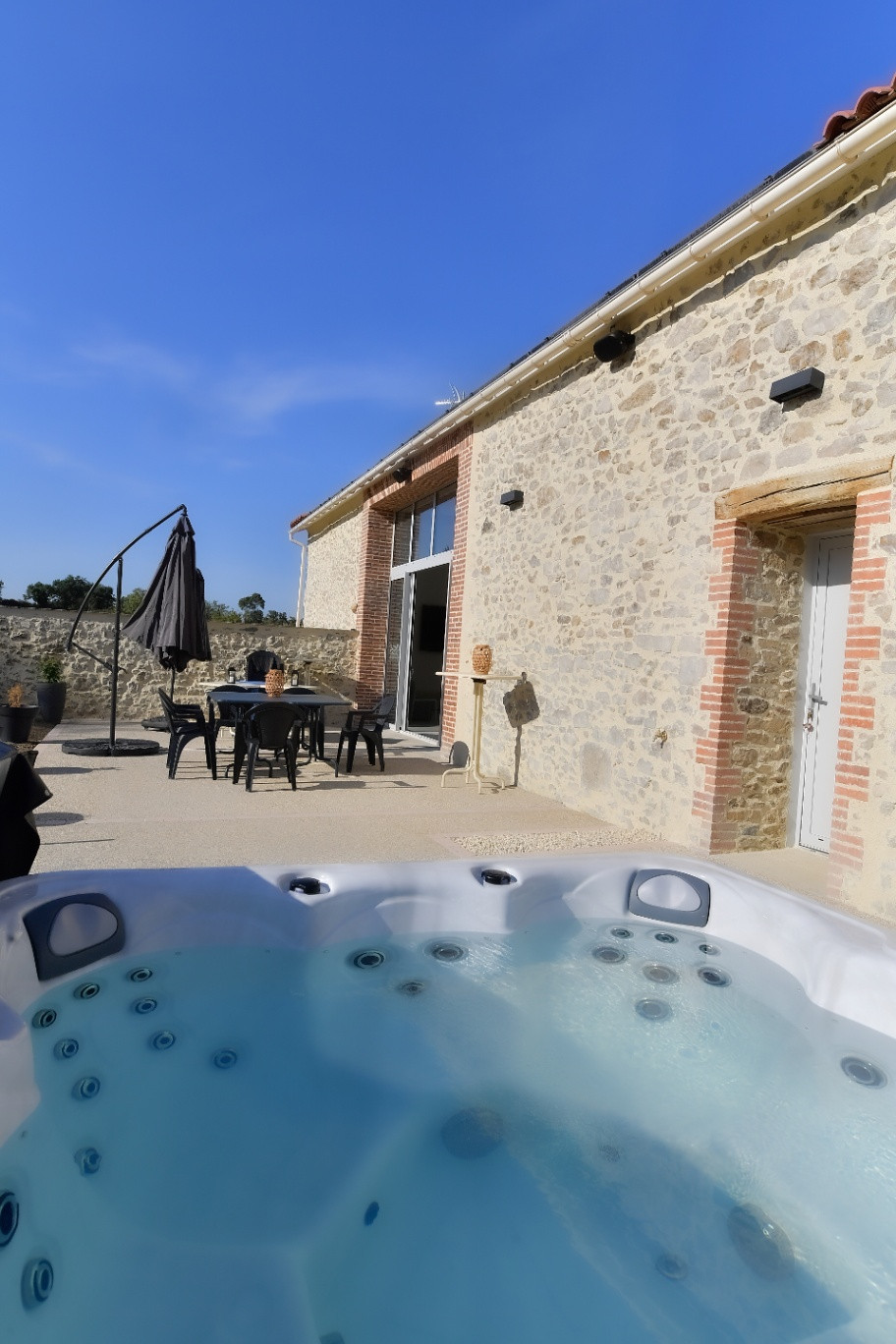 Jacuzzi accessible 24h/24h