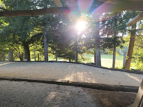 Espace jeu (pétanque, fléchettes, billard)