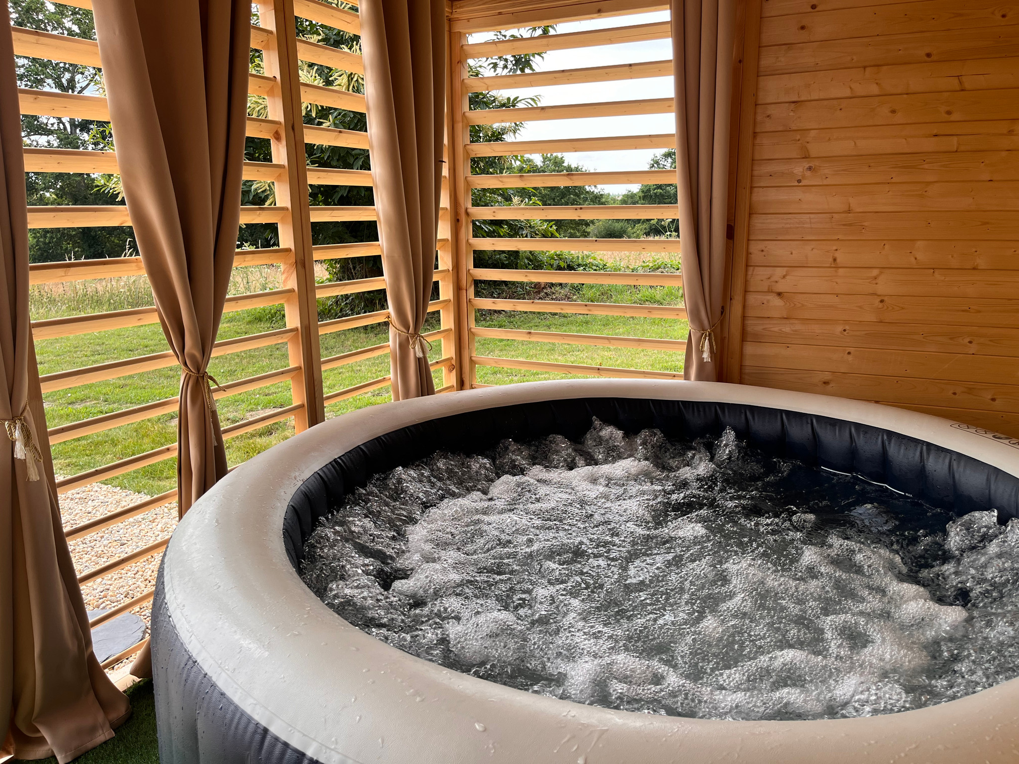 Jacuzzi
