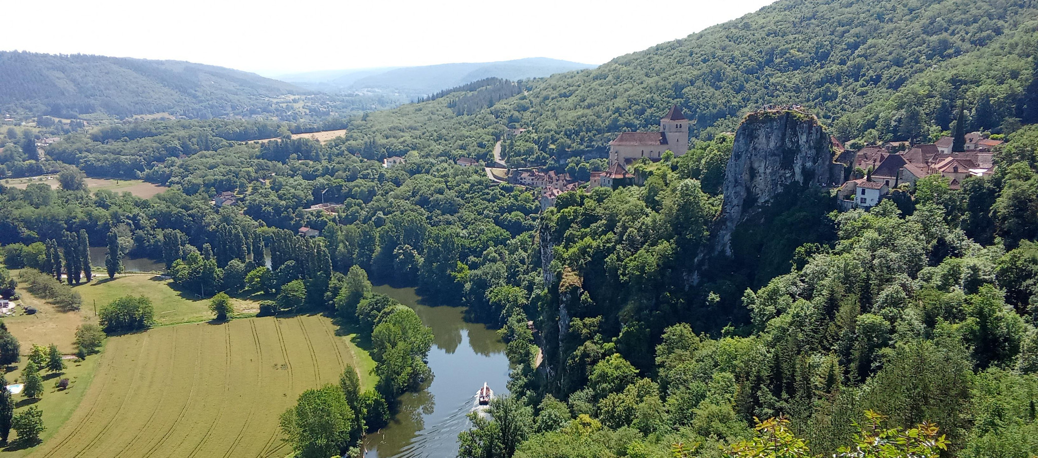 Sentier au départ de la cabane