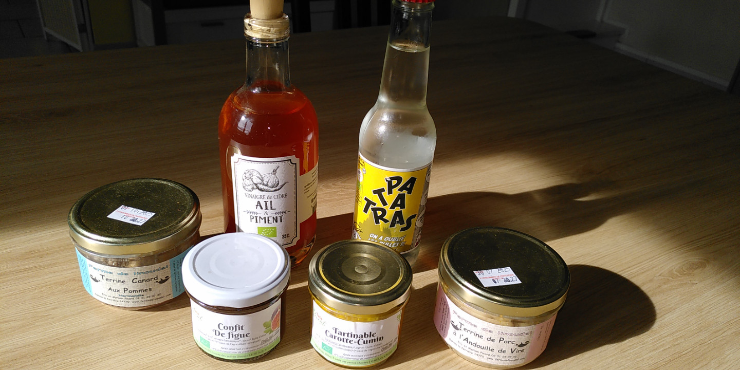 Panier de produits locaux et bio