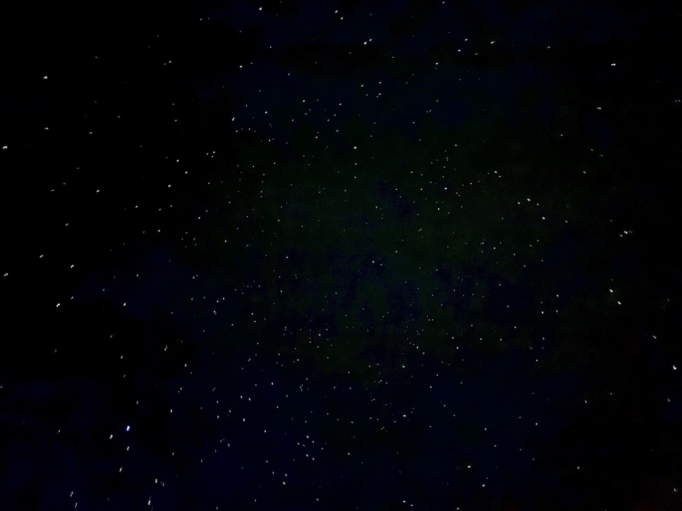 Beau ciel dégagé depuis le hamac géant