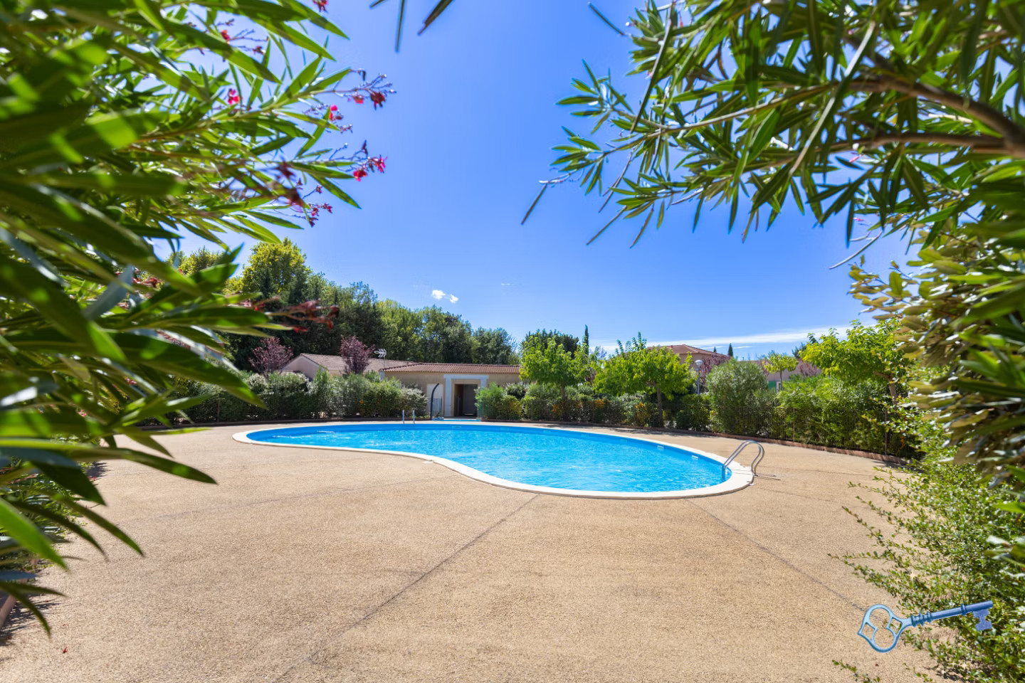 Piscine partagée