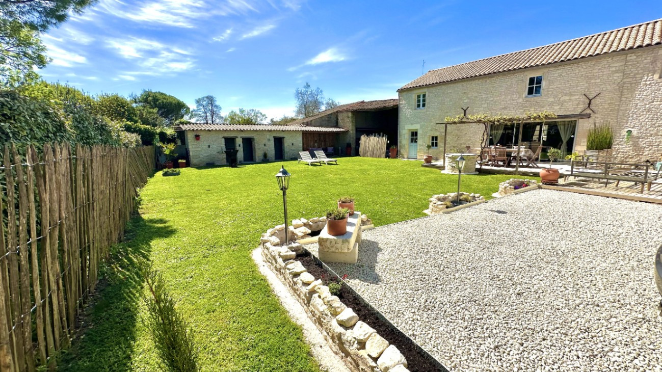Jardin clos idéal pour les enfants