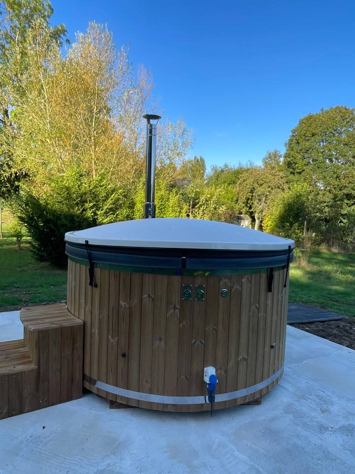 Bain nordique chauffé au bois