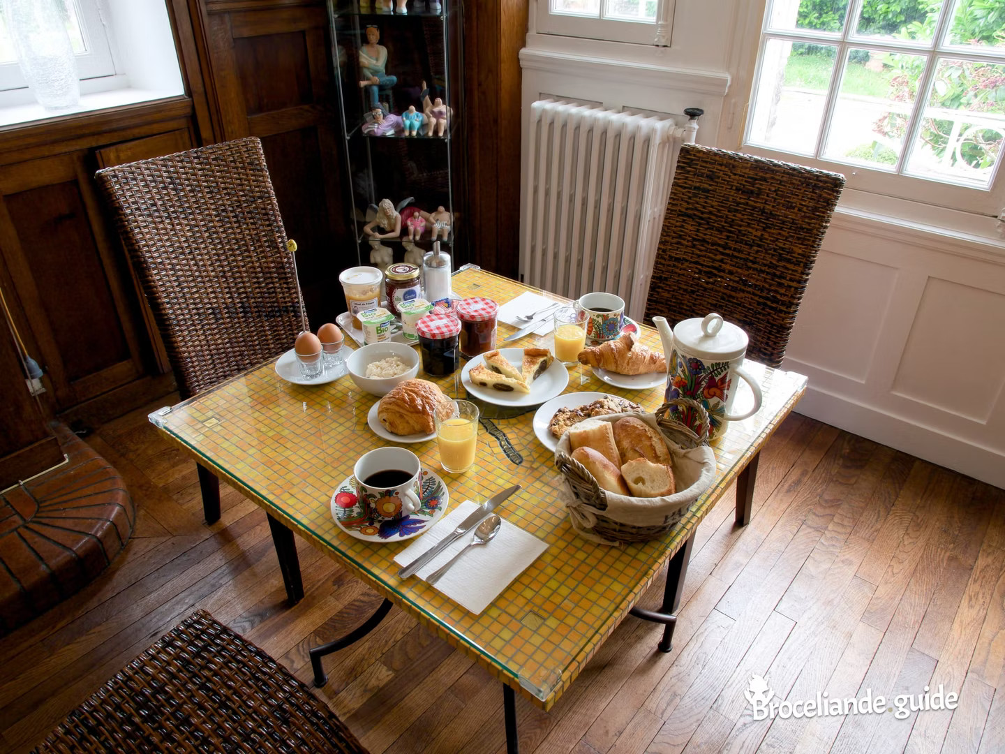 Petit-déjeuner maison servi au parc ou en salle
