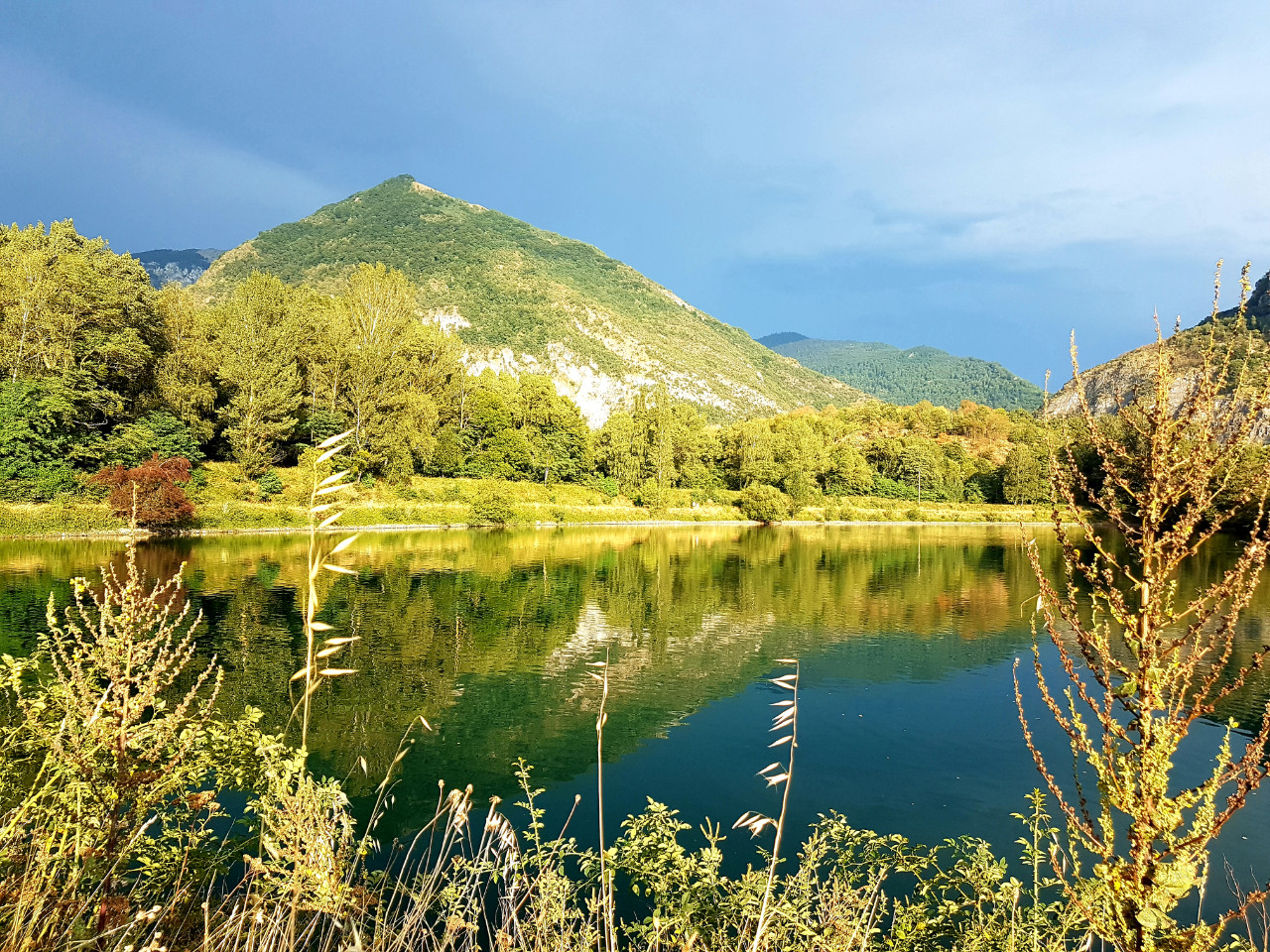 A deux pas du lac de Géry