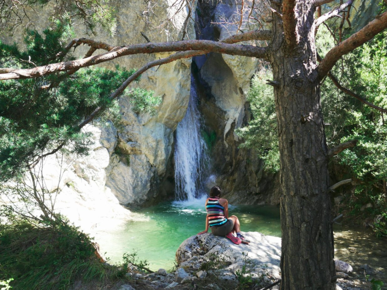 Cascade et baignade à la Clue d’Izon