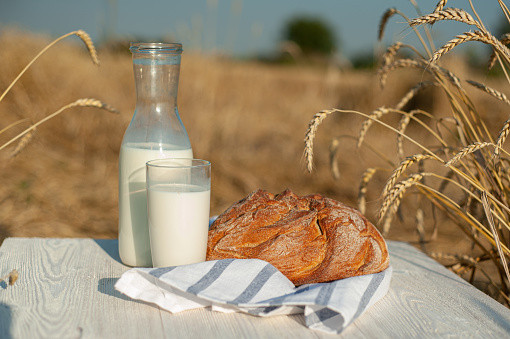 Petit déjeuner maison inclus dans le prix de la nu