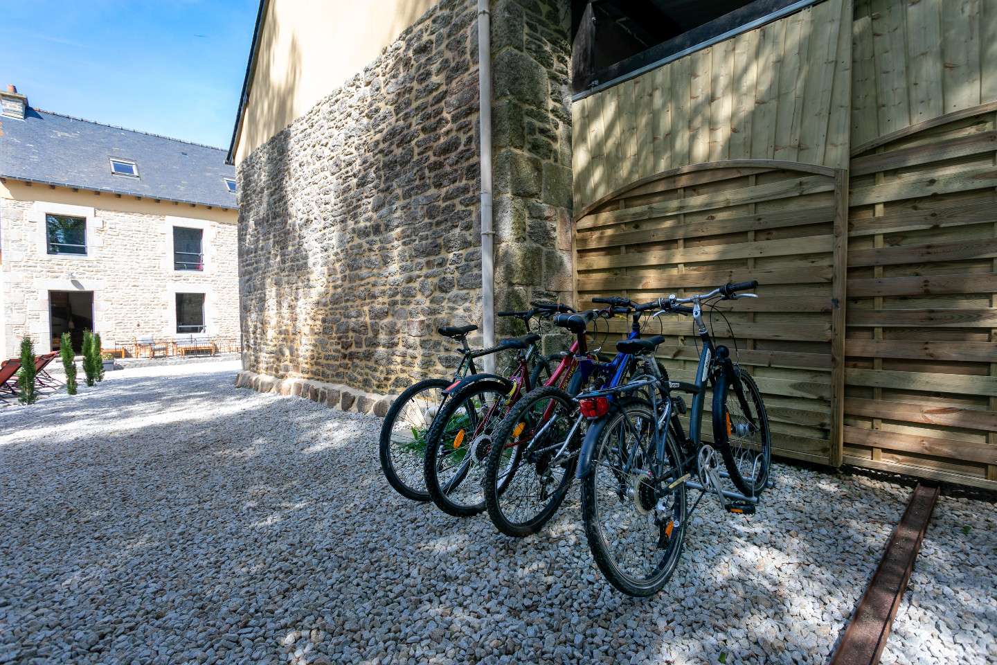 trampoline, balançoire, escalade, vélo toutes tailles